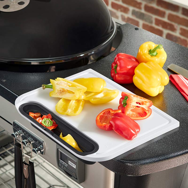 Weber Barbecue Cutting Board with Catch Bin image 0