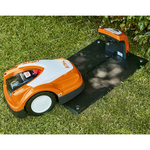 STIHL iMOW RMI 422.2 PC Robotic Lawn Mower image 1