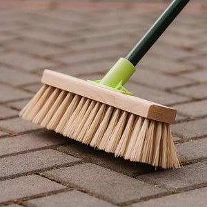 Gardman Soft Garden Broom 12-inch image 2