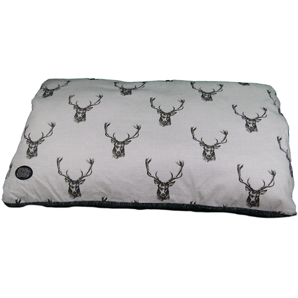 Snug & Cosy Stag Print Lounger image 0