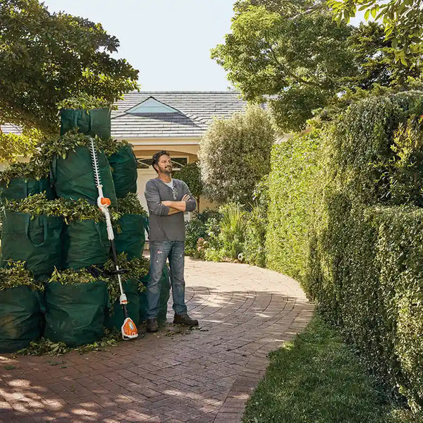 STIHL HLA 56 Cordless Long-Reach Hedge Trimmer image 4