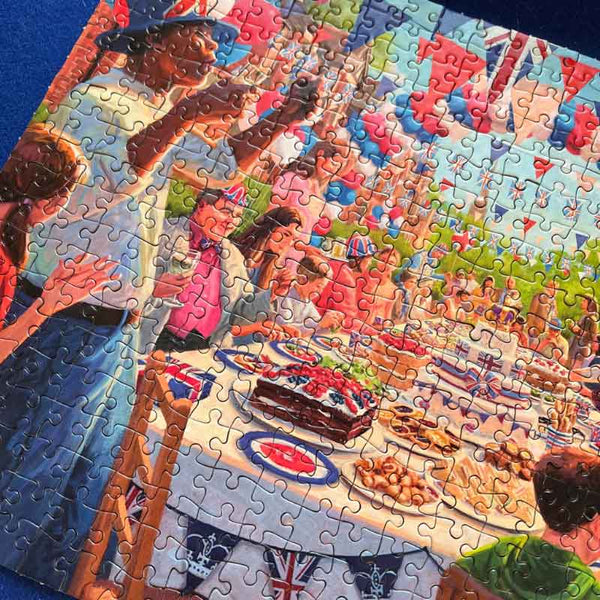 Gibsons Royal Celebrations Platinum Jubilee 2022 4 x 500 Piece Jigsaw Puzzles image 6