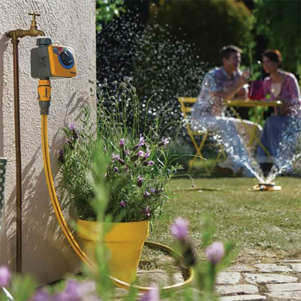 Hozelock AC Water Timer with 13 settings image 1