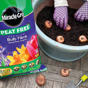 Miracle-Gro Peat Free Premium Bulb Fibre Enriched Compost (20 litres) image 2
