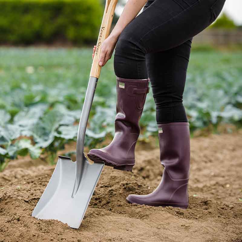 Kent & Stowe Carbon Steel Square Mouth Shovel image 0