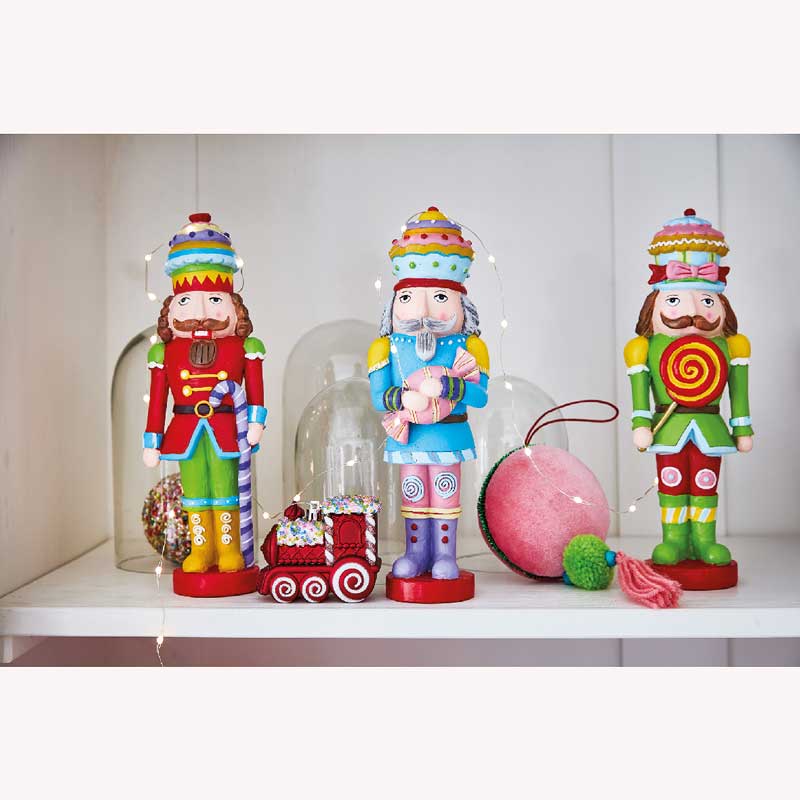Decoris Resin Nutcracker (Assorted Designs) image 0