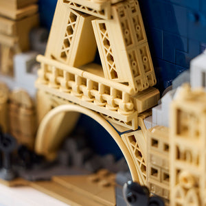 LEGO® Architecture Paris – City of Love (21064) image 9