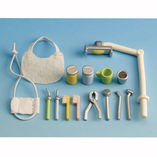 Sylvanian Families Country Dentist Set image 2