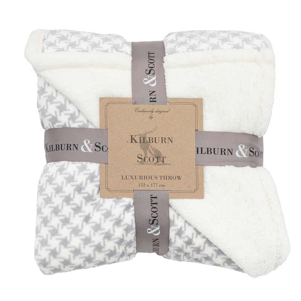 Kilburn & Scott Dogtooth Sherpa Throw in Silver image 2