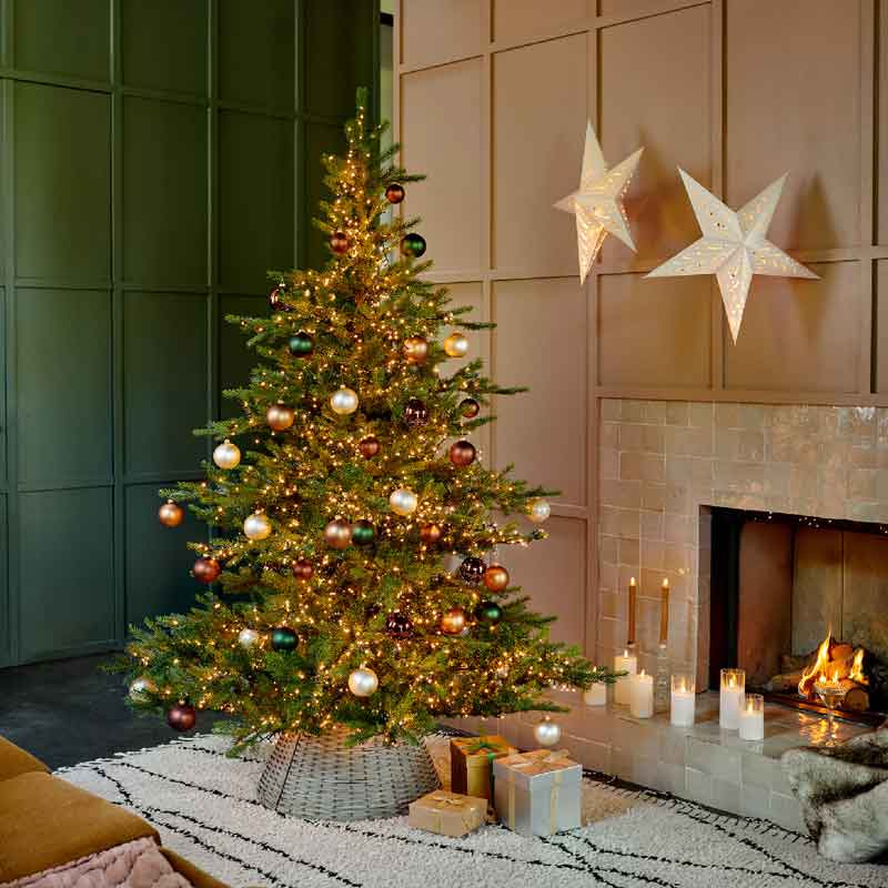 Everlands Grandis Fir / Whistler Fir Artificial Christmas Tree - 8ft / 2.4m image 0