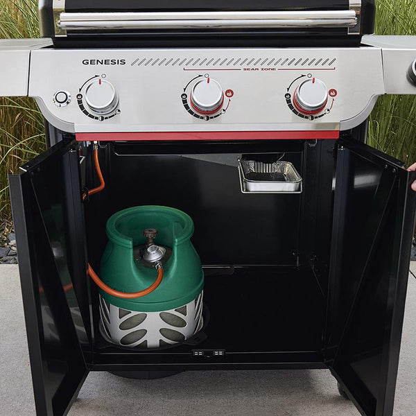 Weber Genesis E-335W Gas Barbecue with Side Burner image 2