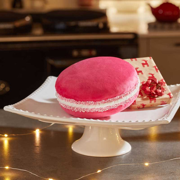 Three Kings Macaron (Assorted Designs) image 12