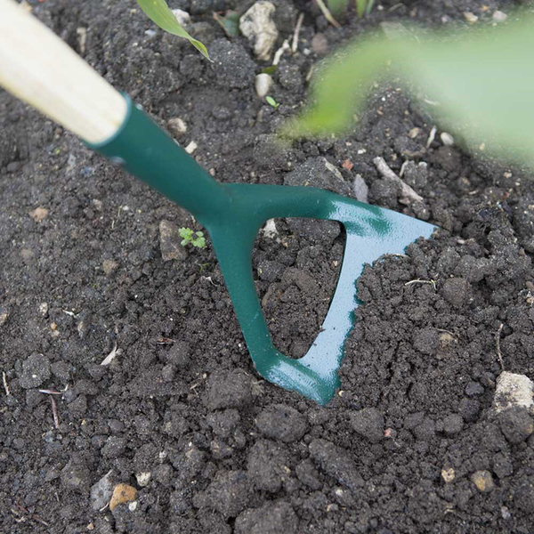 Wilkinson Sword Carbon Steel Dutch Hoe image 2
