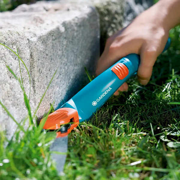 GARDENA Classic Rotatable Grass Shears image 2