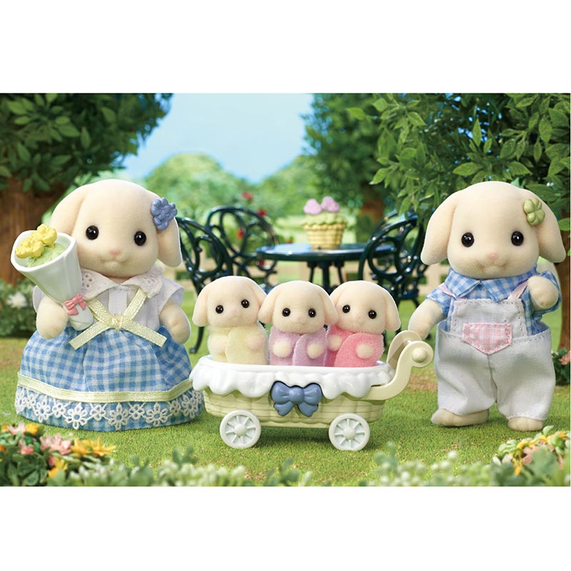 Sylvanian Families Flora Rabbit Family image 0