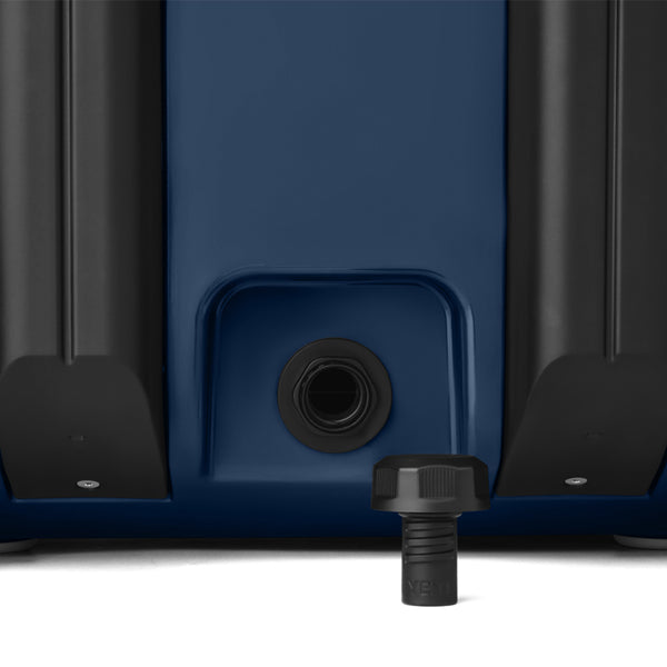YETI Roadie 32 Wheeled Cool Box Navy image 11