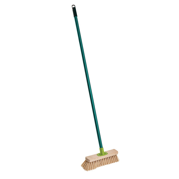Gardman Soft Garden Broom 12-inch image 4