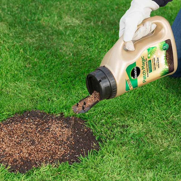 Miracle-Gro Patch Magic Grass Seed, Feed & Coir (13 patches) image 1