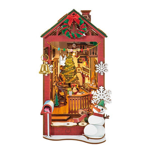Rolife 'Christmas Indoor Scene' DIY Book Nook image 1