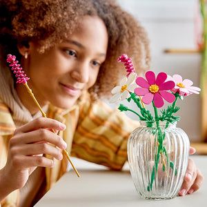 LEGO® Botanicals Cosmos Flowers (11514) image 7