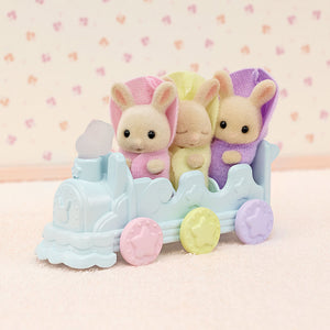 Sylvanian Families Triplets Baby Bathtime Set image 3