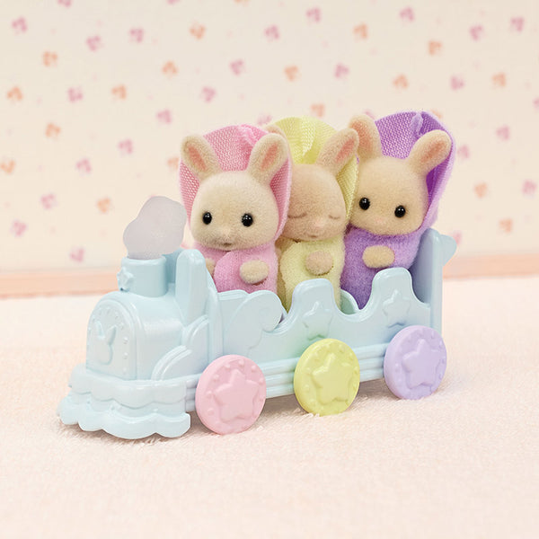 Sylvanian Families Triplets Baby Bathtime Set image 3