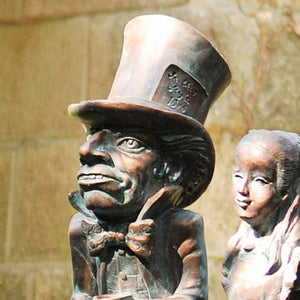 Home Garden UK Alice in Wonderland Garden Statues, Set of 5 image 3