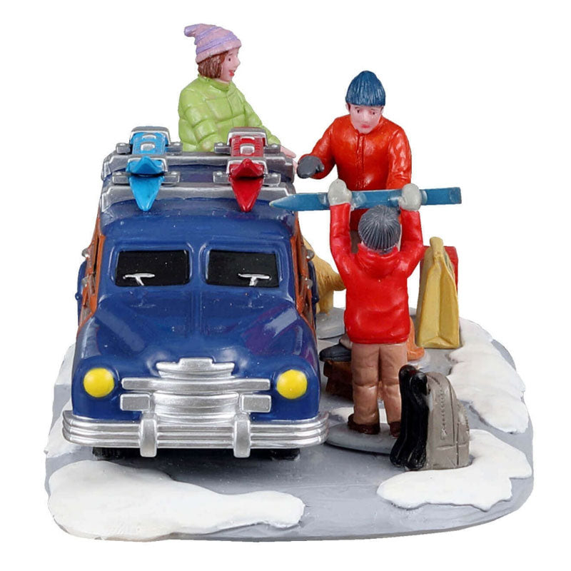 Lemax Winter Vacation image 0