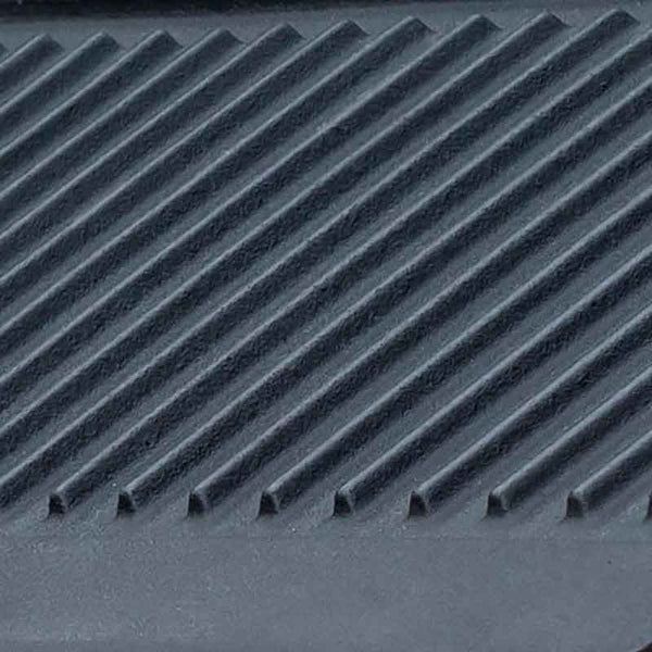 Bramblecrest Reversible Griddle &amp; Bracket for Square Firepit Table image 5