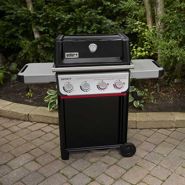 Weber Spirit E-425 Gas Barbecue with Plancha image 4