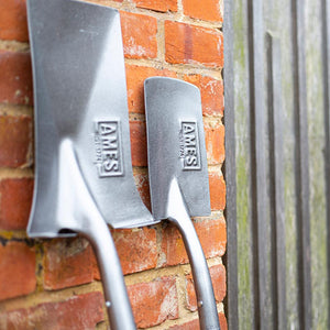 AMES Border Spade Carbon Steel image 3
