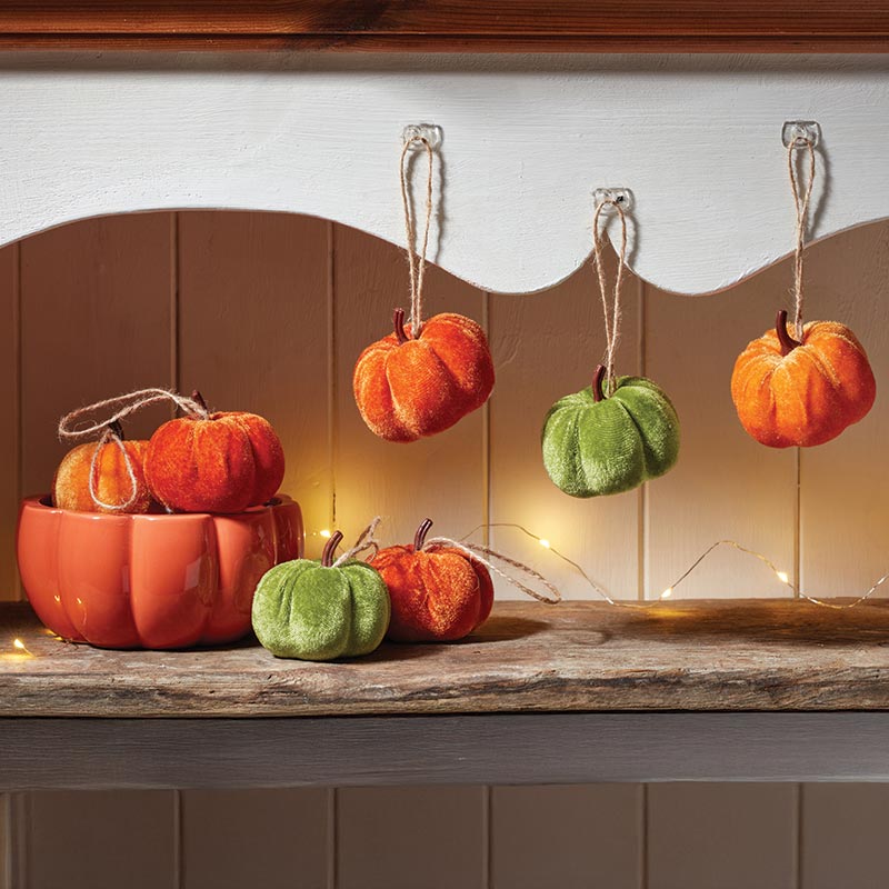 Velvet-Effect Pumpkin Hanging Decoration (Pack of 7) image 0