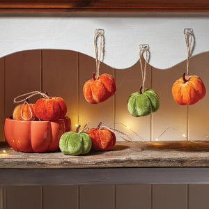 Velvet-Effect Pumpkin Hanging Decoration (Pack of 7) image 0