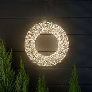 Beautiful Christmas Stella Ultra Wreath