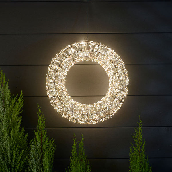 Beautiful Christmas Stella Ultra Wreath