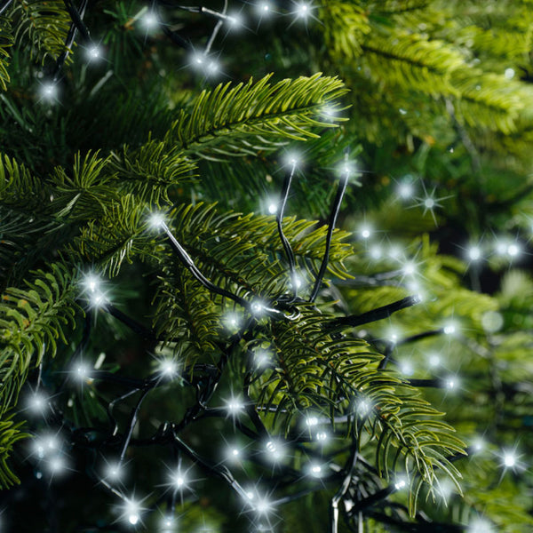 Beautiful Christmas Cluster Twinkle String Lights
