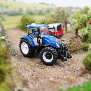 Britains New Holland T5.120 Utility Tractor Lifestyle 3