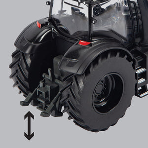Britains Valtra Q 305 Model Tractor