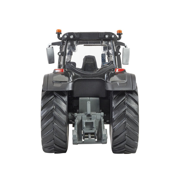 Britains Valtra Q 305 Model Tractor