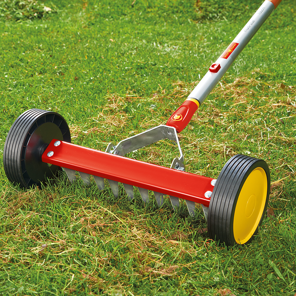 Wolf Garten multi-change Roller Moss Removal Rake (30cm) image 1
