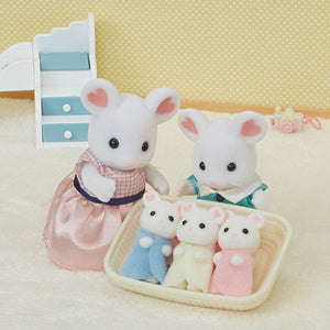 Sylvanian Families 'Marshmallow Mouse Triplets' image 2