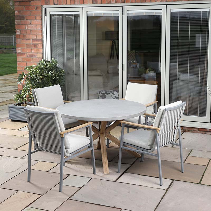 Supremo Novara 4 Seat Round Outdoor Dining Set image 0