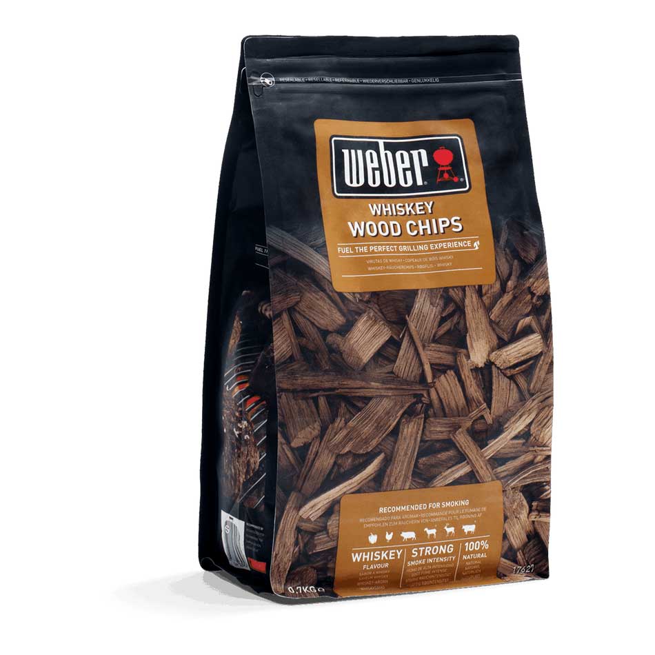 Weber Whiskey Wood Chips (0.7 kg) image 0