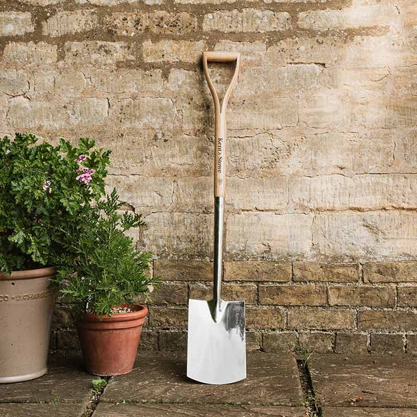 Kent & Stowe The Capability Digging Spade image 0