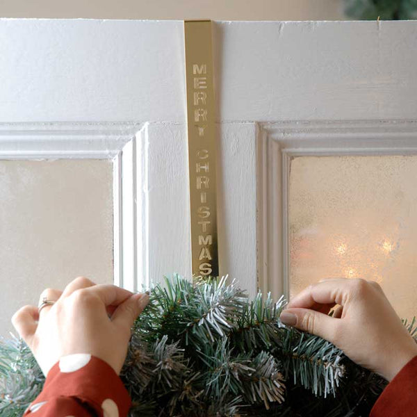 Festive Merry Christmas Wreath Hanger (Assorted Designs) image 4