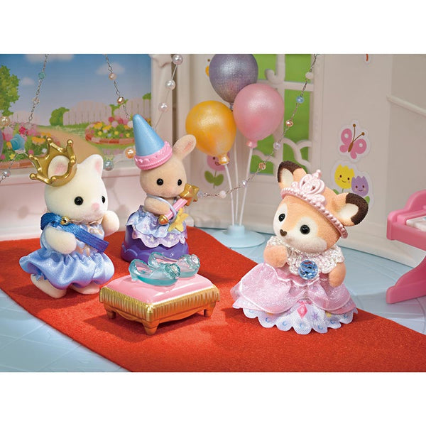 Sylvanian Families Nursery Princess Play Set image 6