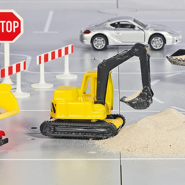 siku Excavator, Metal/Plastic, Yellow/Black, Movable excavator arm, Rotating cabin image 1