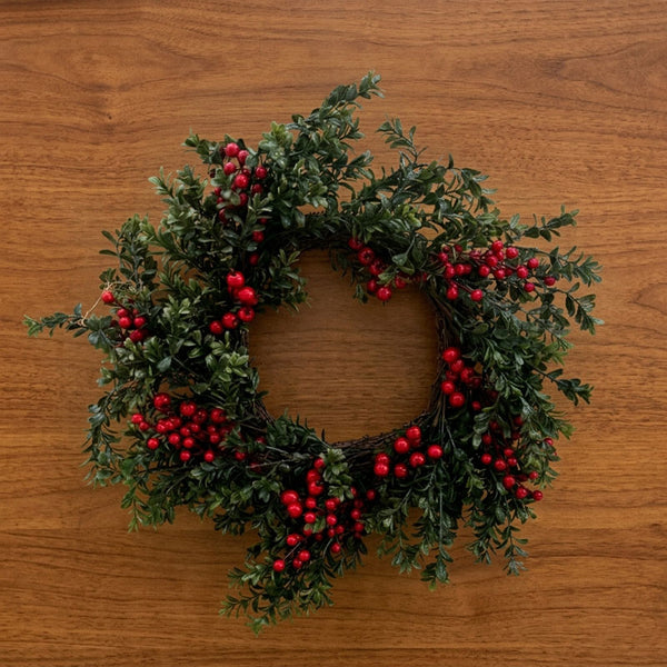 Beautiful Christmas Crimson Berry Boxwood Wreath