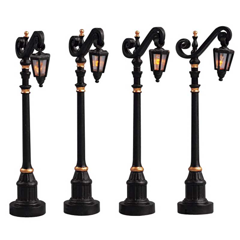 Lemax Colonial Street Lamp (Set of 4) image 0