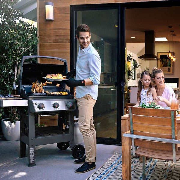 Weber Spirit II E-310 GBS Gas Grill Barbecue image 4